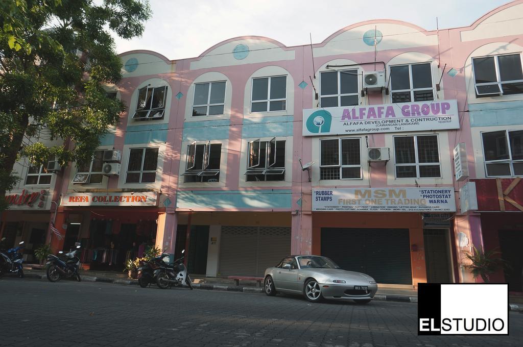 El Studio Hostel Langkawi Kuah Kültér fotó